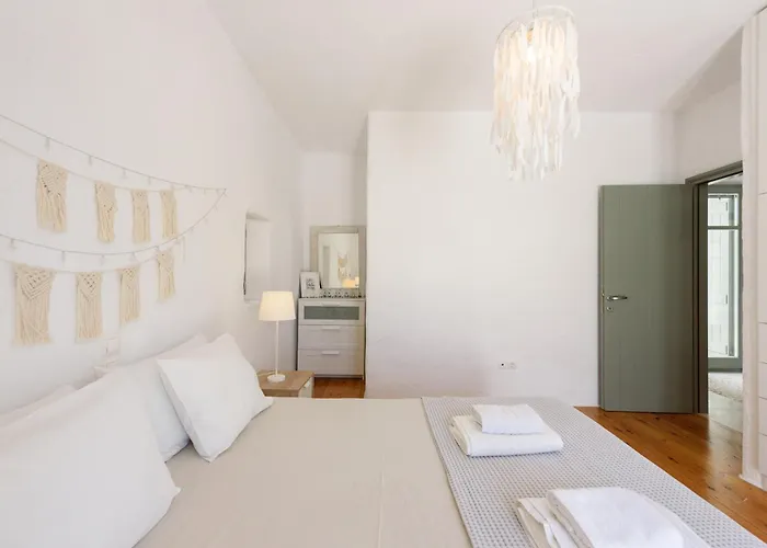 Sun Drop II With Mini Pool - Drios Beach Paros