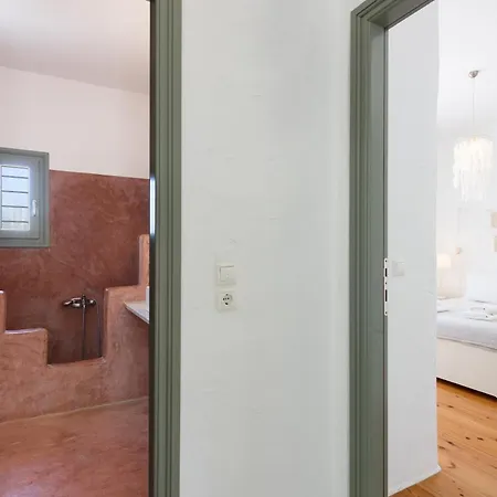 בית נופש Sun Drop 2 With Mini Pool, 5-min Walk To