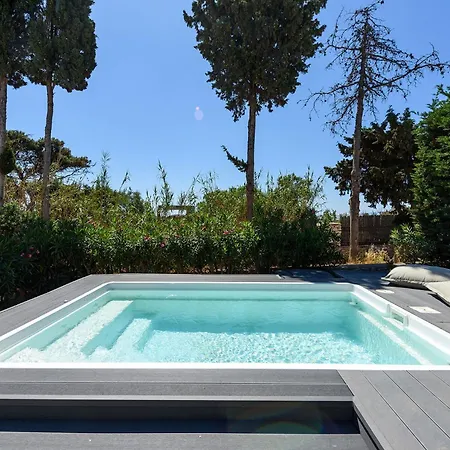 Hébergement de vacances Sun Drop 2 With Mini Pool, 5-min Walk To *